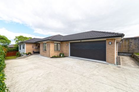 Photo of property in 16a Waione Avenue, Te Atatu Peninsula, Auckland, 0610
