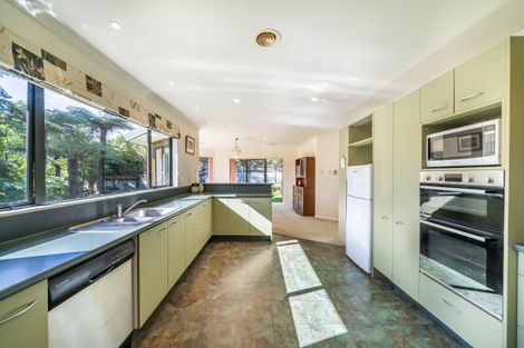 Photo of property in 13 Carlow Grove, Birchville, Upper Hutt, 5018