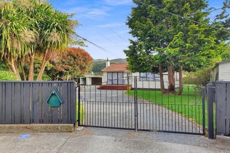 Photo of property in 12 Tui Grove, Elderslea, Upper Hutt, 5018