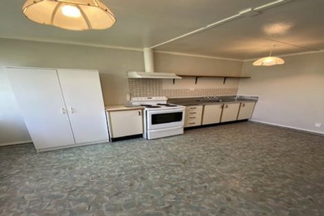 Photo of property in 31 Atiawa Crescent, Waiwhetu, Lower Hutt, 5010