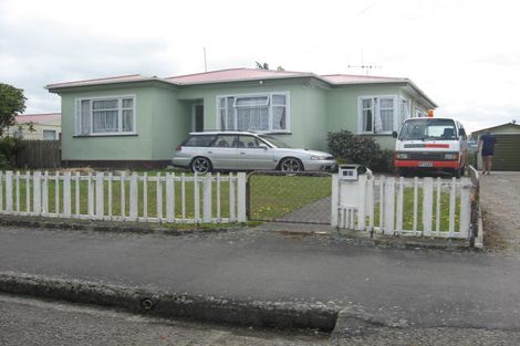 Photo of property in 50 Tyndall Street, Pahiatua, 4910