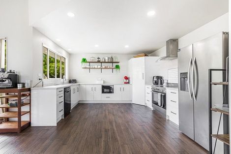 Photo of property in 32 Merlot Heights, Huapai, Kumeu, 0810