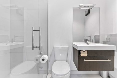 Photo of property in 32 Quinnat Street, Albert Town, Wanaka, 9305