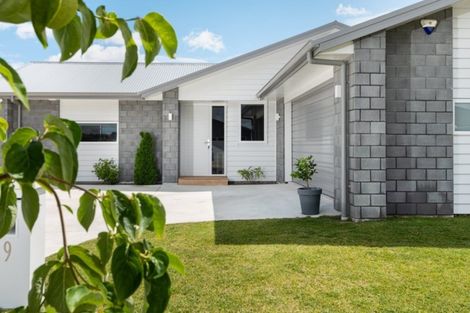 Photo of property in 9 Rotomanu Place, Pyes Pa, Tauranga, 3112