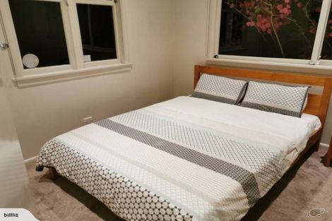 Photo of property in 15 Otahuri Crescent, Greenlane, Auckland, 1051