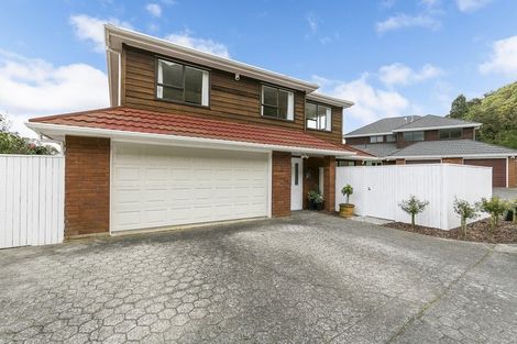 Photo of property in 61 Satara Crescent, Khandallah, Wellington, 6035