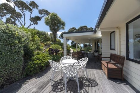 Photo of property in 40 Du Fresne Place, Russell, 0202