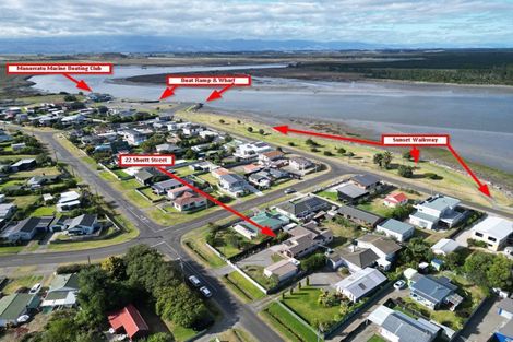 Photo of property in 22 Shortt Street, Foxton Beach, Foxton, 4815