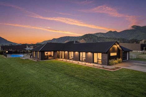 Photo of property in Koromiko Airpark, 4 Sirocco Place, Koromiko, Blenheim, 7273