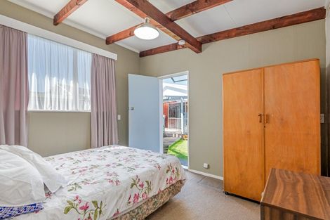 Photo of property in 19 Lockhart Avenue, Milson, Palmerston North, 4414