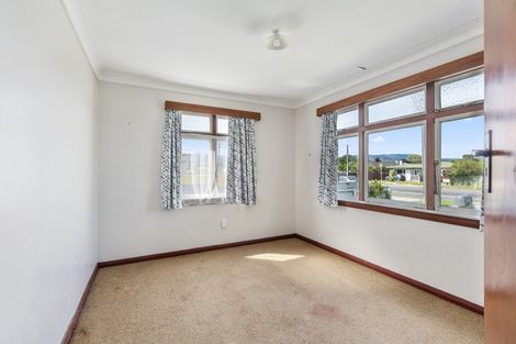 Photo of property in 629 Queen Street East, Levin, 5510