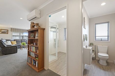 Photo of property in 57/91 Mako Mako Road, Levin, 5510