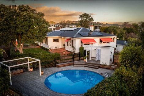 Photo of property in 24 Muritai Crescent, Havelock North, 4130