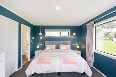 Photo of property in 52 Centre Road, Aokautere, Palmerston North, 4471