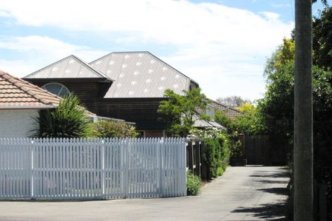 Photo of property in 131a Avonhead Road, Avonhead, Christchurch, 8042