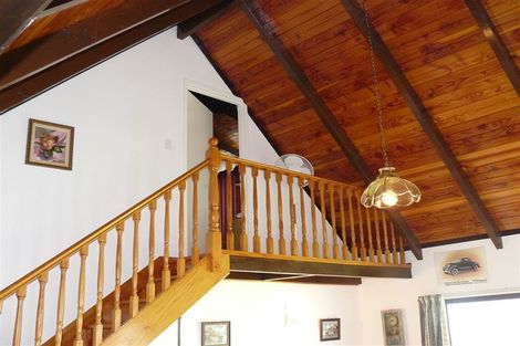 Photo of property in 25 Kauri Place, Tairua, 3508