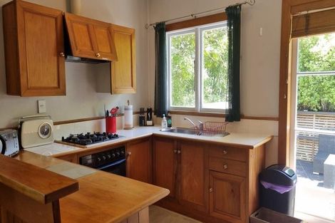 Photo of property in 16 Ford Road, Opawa, Christchurch, 8023