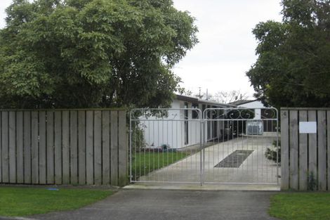 Photo of property in 16 Frederick Street, Carterton, 5713