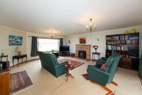 Photo of property in 28 Meeanee Quay, Westshore, Napier, 4110