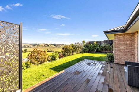 Photo of property in 32 Katania Heights, Brightwater, 7022