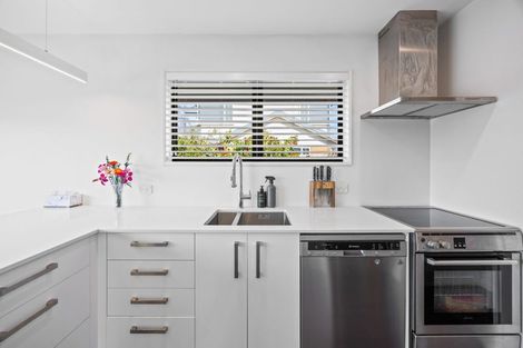 Photo of property in 1/7 Ringwood Place, Avonhead, Christchurch, 8042