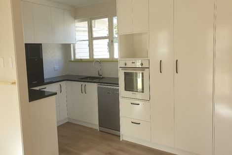 Photo of property in 1/5 Fenwick Avenue, Milford, Auckland, 0620