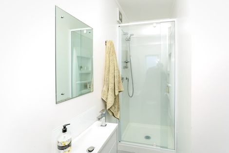 Photo of property in 26 Sackville Street, Fitzroy, New Plymouth, 4312