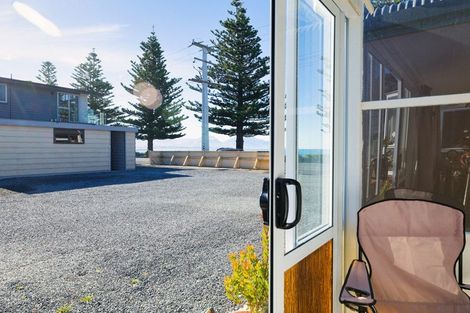 Photo of property in 2/132 Esplanade, Kaikoura, 7300
