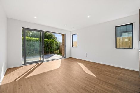 Photo of property in 25 John Gray Street, Papakura, 2110