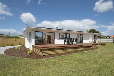 Photo of property in 77 Boucher Avenue, Te Puke, 3119