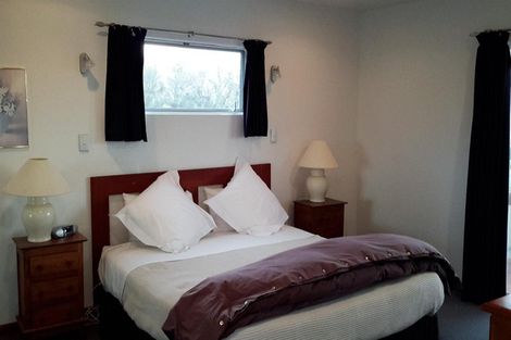 Photo of property in 120 Kopanga Heights Lane, Havelock North, 4130