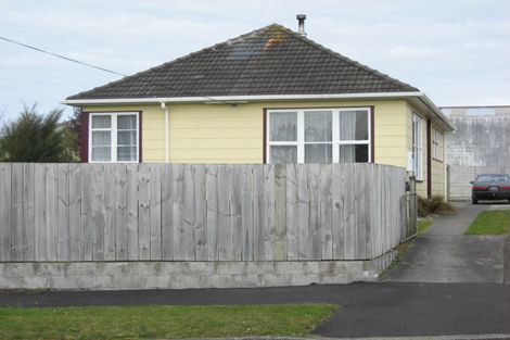 Photo of property in 50 Drake Street, Vogeltown, New Plymouth, 4310