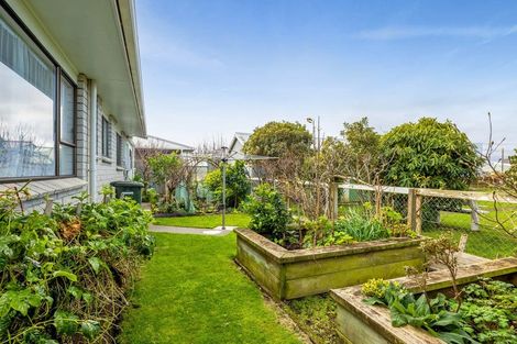 Photo of property in 24a Albion Street, Hawera, 4610