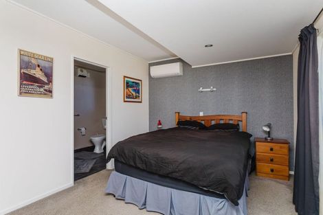 Photo of property in 45 Guy Street, Dannevirke, 4930