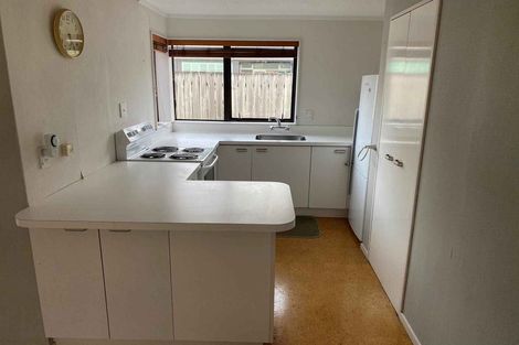 Photo of property in 2/9 Mana Esplanade, Paremata, Porirua, 5026