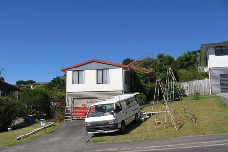 Photo of property in 30 Exeter Place, Unsworth Heights, Auckland, 0632