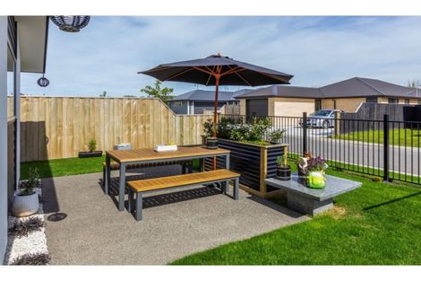 Photo of property in 56 Gillman Place, Pegasus, 7612