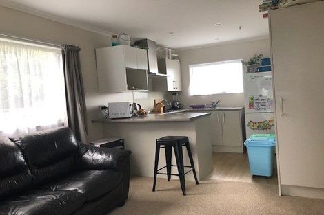 Photo of property in 51 Christmas Road, Manurewa, Auckland, 2102