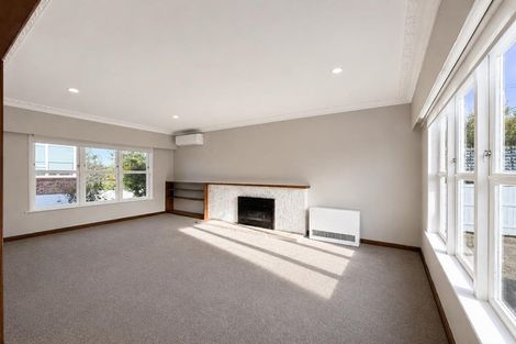 Photo of property in 443 East Coast Road, Mairangi Bay, Auckland, 0630