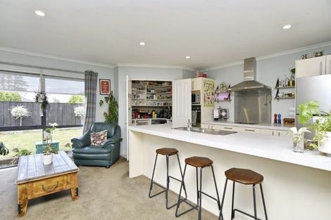 Photo of property in 6 Hampstead Close, Rangiora, 7400