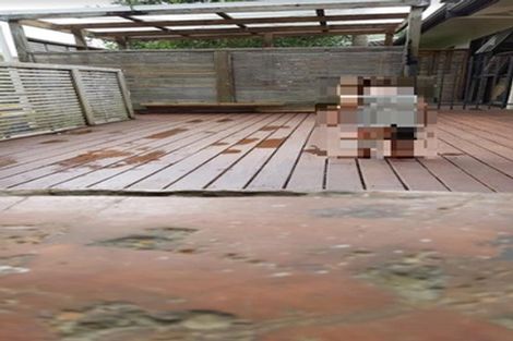 Photo of property in 22 Raphael Place, West Harbour, Auckland, 0618