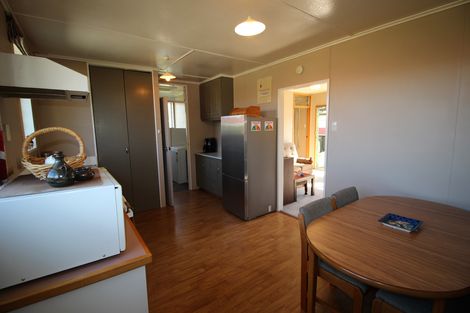 Photo of property in 84 Shields Street, Clyde, 9330