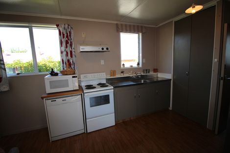 Photo of property in 84 Shields Street, Clyde, 9330