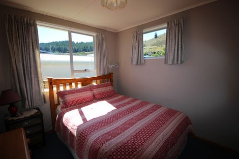 Photo of property in 84 Shields Street, Clyde, 9330