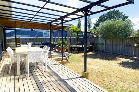 Photo of property in 112a Kiwi Road, Whangamata, 3620