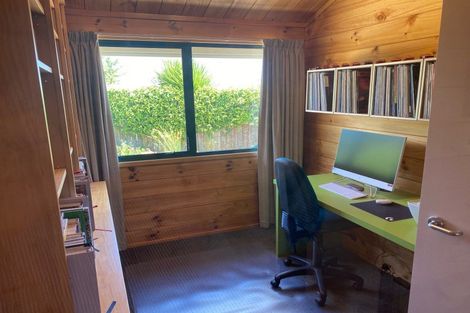 Photo of property in 21a Easton Way, Levin, 5510