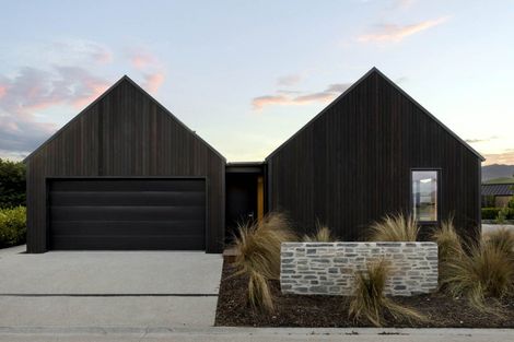 Photo of property in 6 Carrick Lane, Lake Hayes, Queenstown, 9304