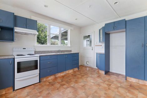 Photo of property in 238 High Street North, Carterton, 5713