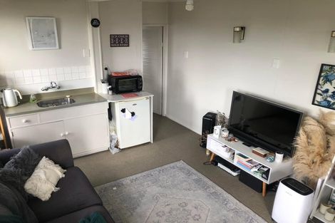 Photo of property in 5 Charlotte Avenue, Brooklyn, Wellington, 6021