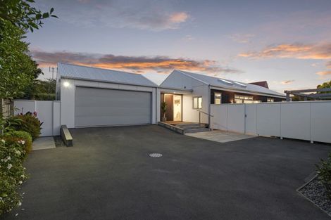 Photo of property in 6a Taylors Avenue, Bryndwr, Christchurch, 8052